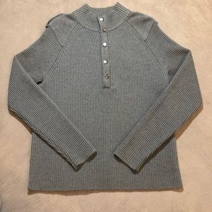 ❄️100% Wool Banana Republic Sweater❄️
